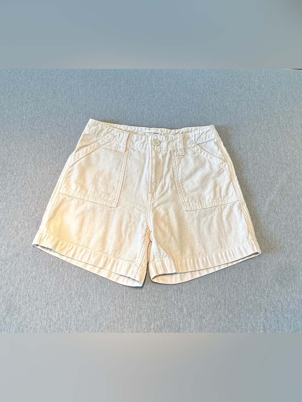 Lucky Brand Women's Summer Light Khaki Utility Shorts with Front Patch Pockets